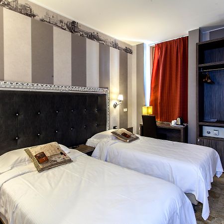 Canova Hotel Milano Esterno foto
