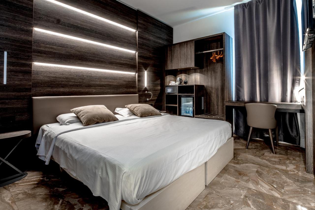 Canova Hotel Milano Esterno foto