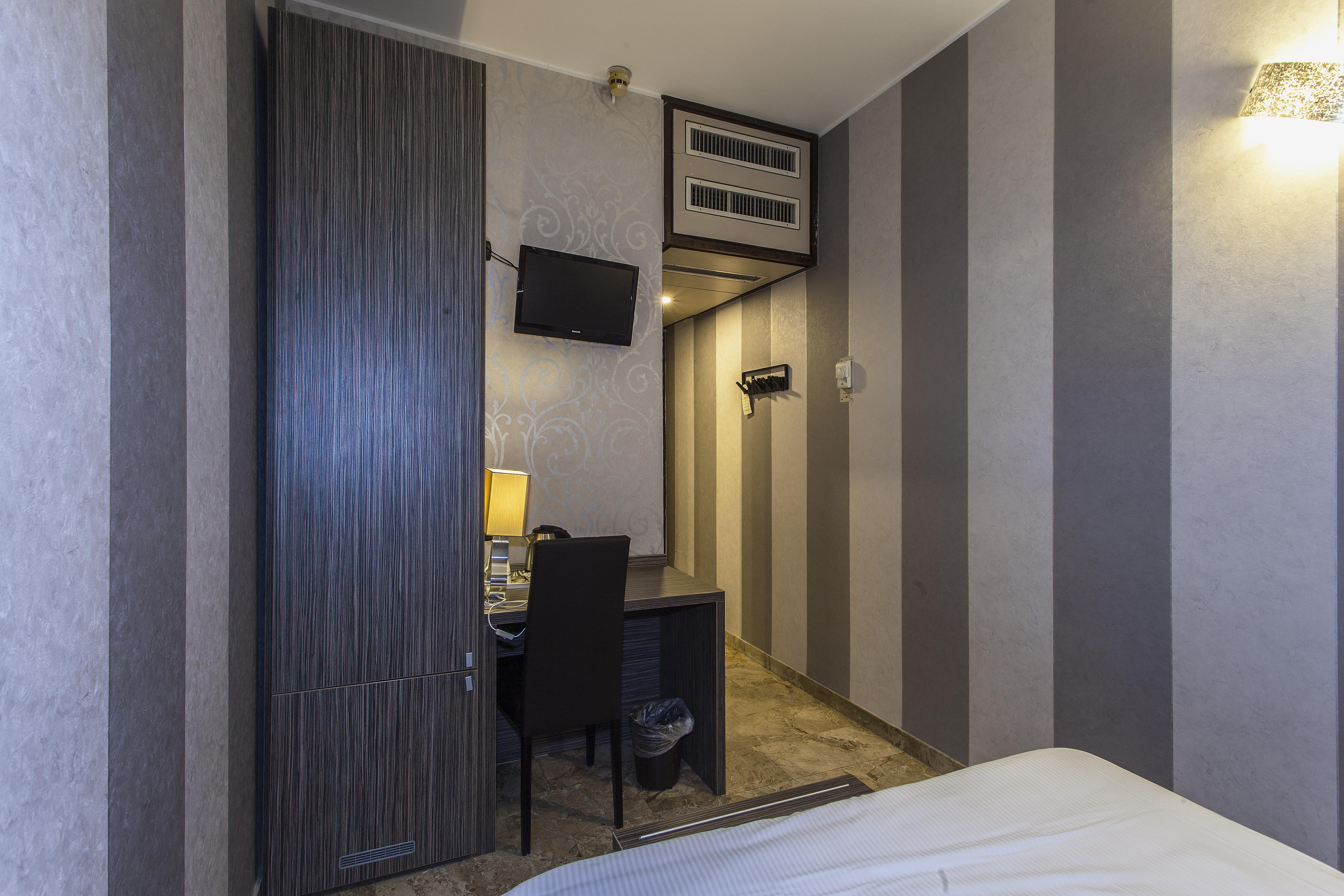 Canova Hotel Milano Esterno foto