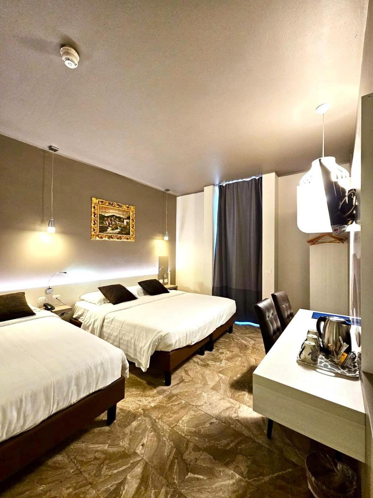 Canova Hotel Milano Esterno foto
