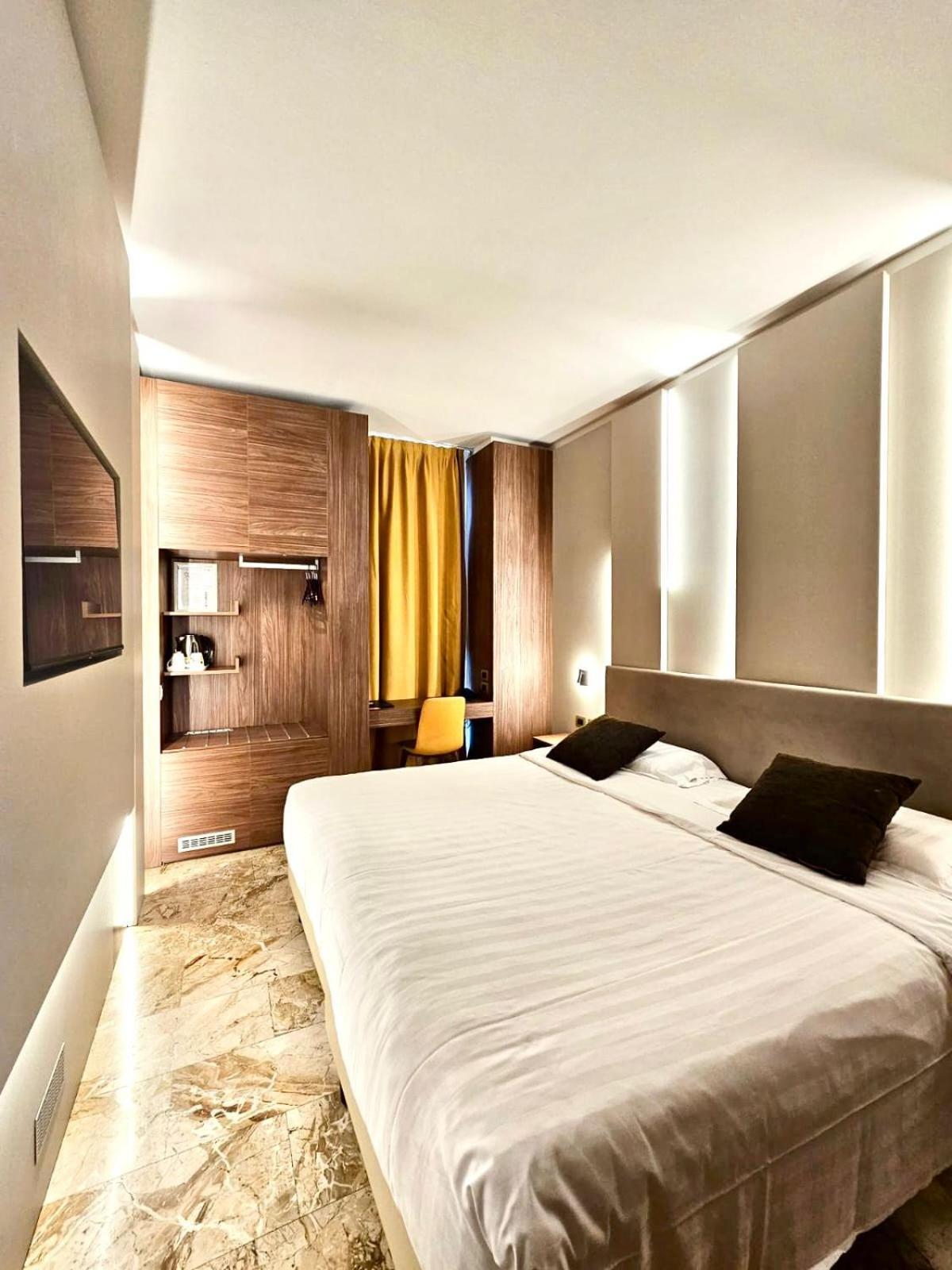 Canova Hotel Milano Esterno foto