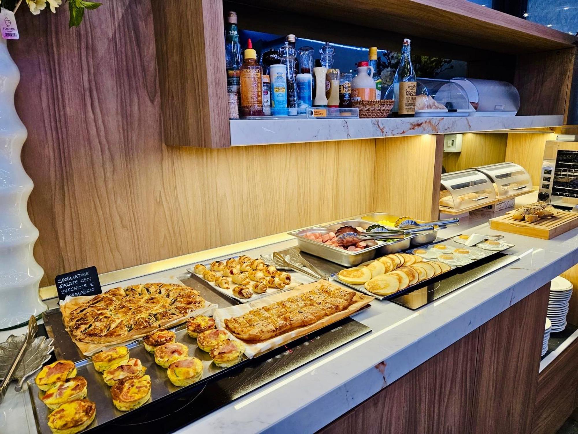 Canova Hotel Milano Esterno foto