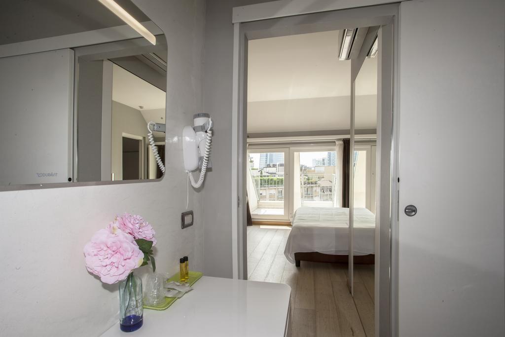 Canova Hotel Milano Esterno foto