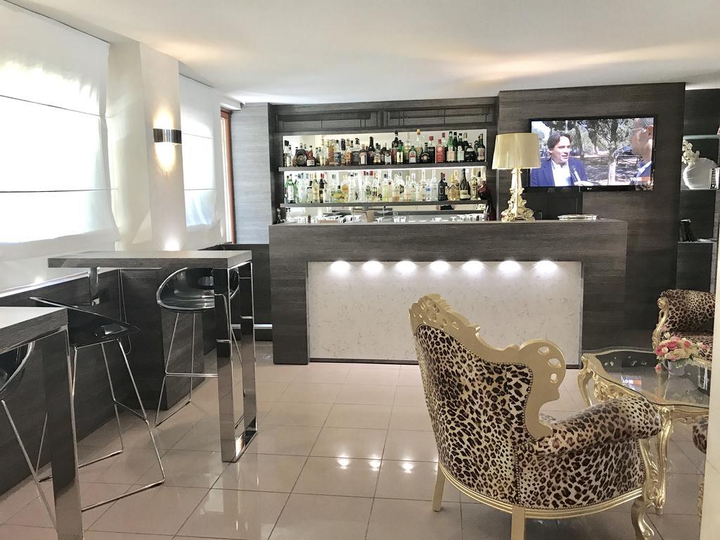 Canova Hotel Milano Esterno foto