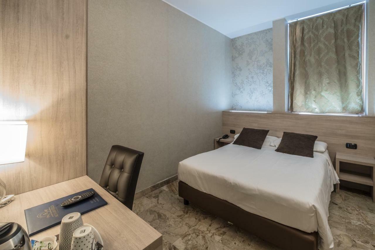 Canova Hotel Milano Esterno foto