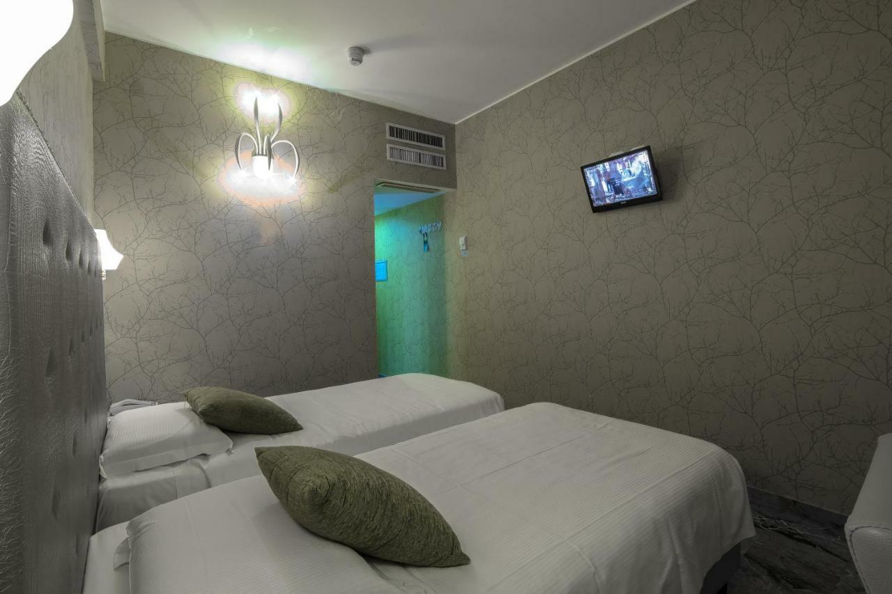 Canova Hotel Milano Esterno foto