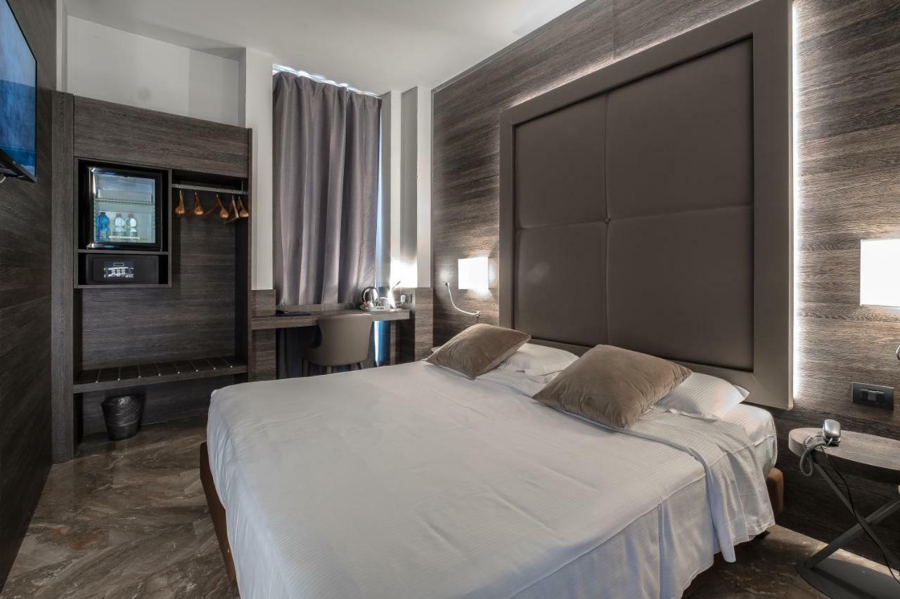 Canova Hotel Milano Esterno foto